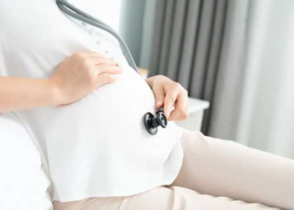 试管婴儿怀孕胎盘低是什么原因